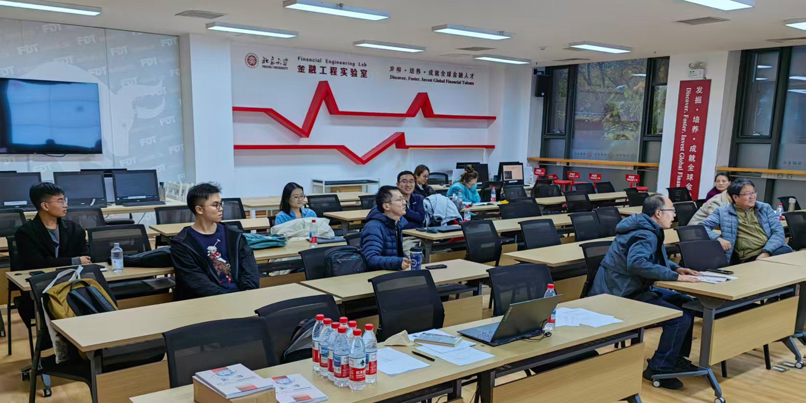 编辑后：图6 第6分会场.jpg